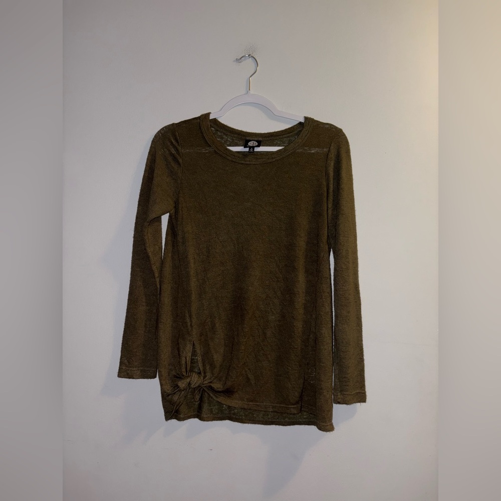 Bobeau - Green Front Knot Longsleeve